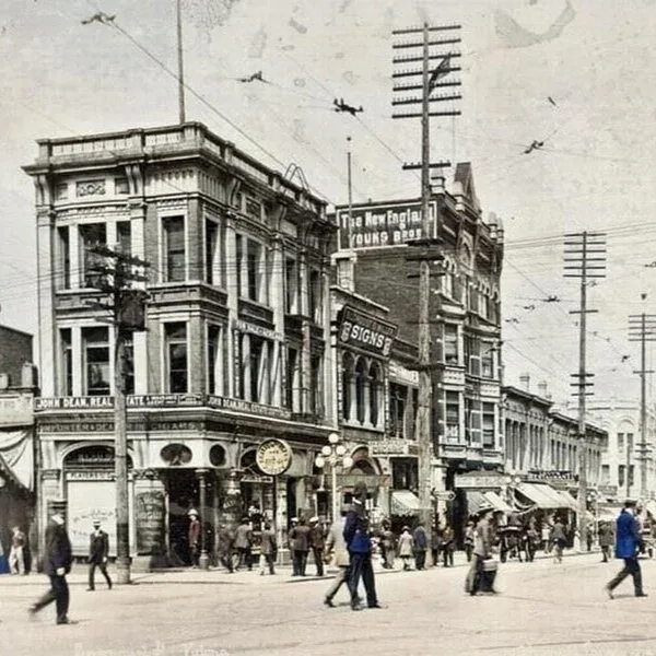 The Adelphi Block photographed soon after it was built